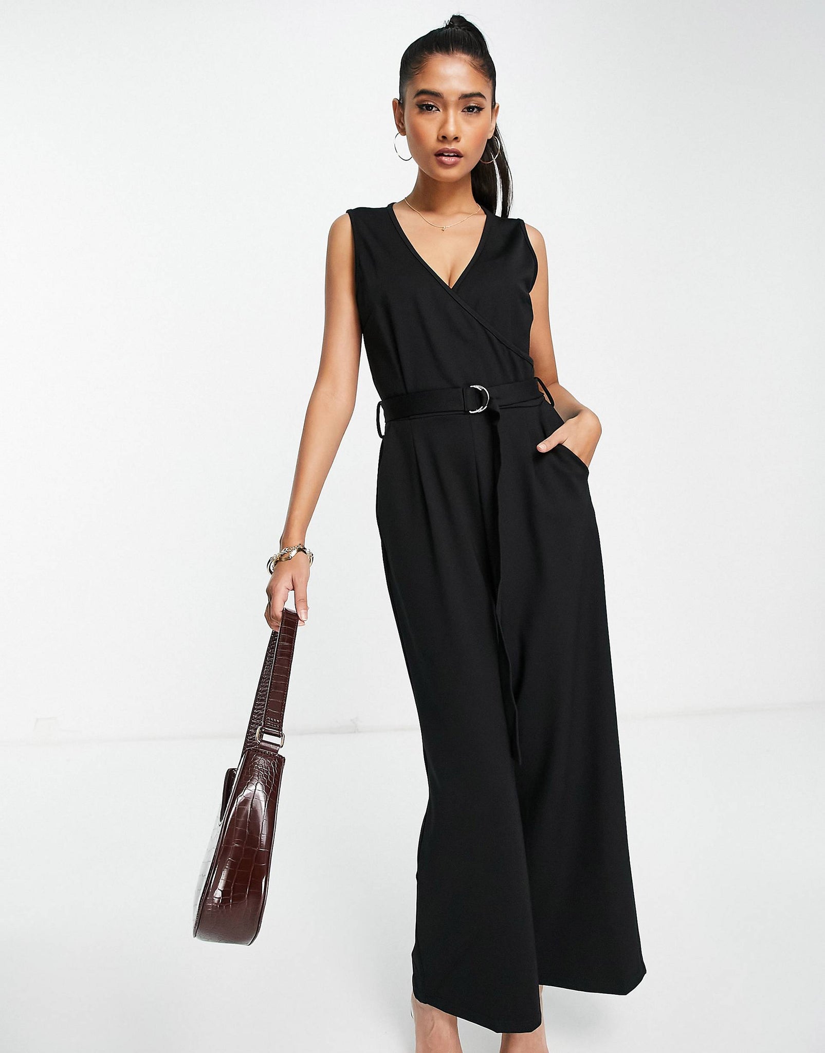 Unique21 Sleeveless Belted Jumpsuit In Black