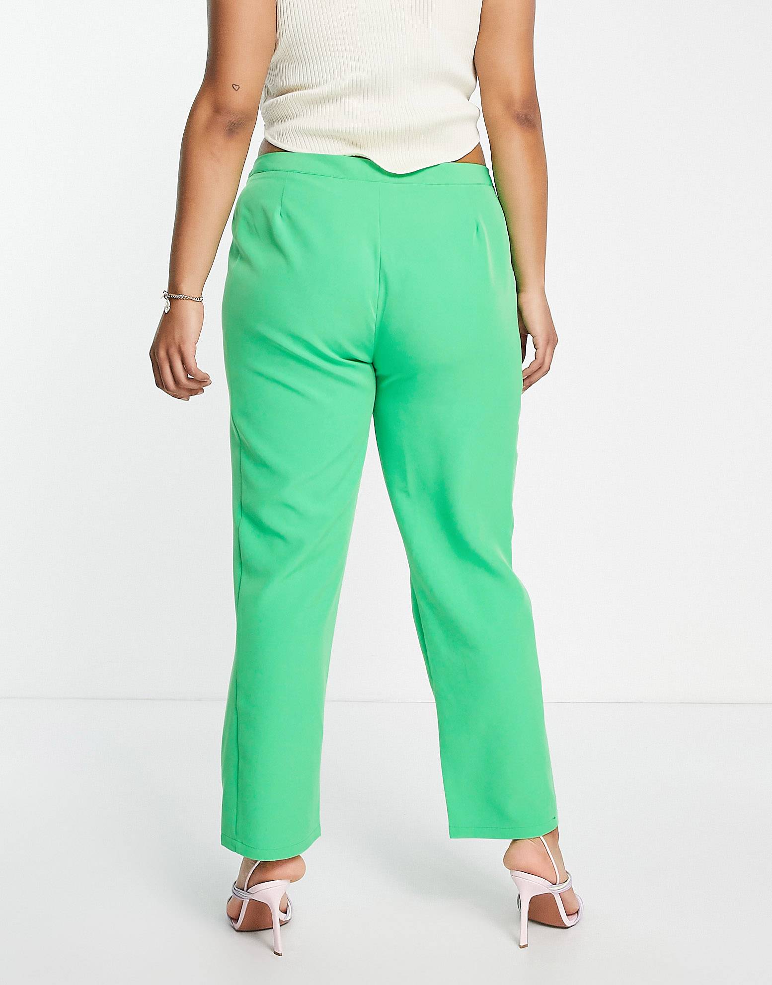 Hero Tailored Trousers In Green