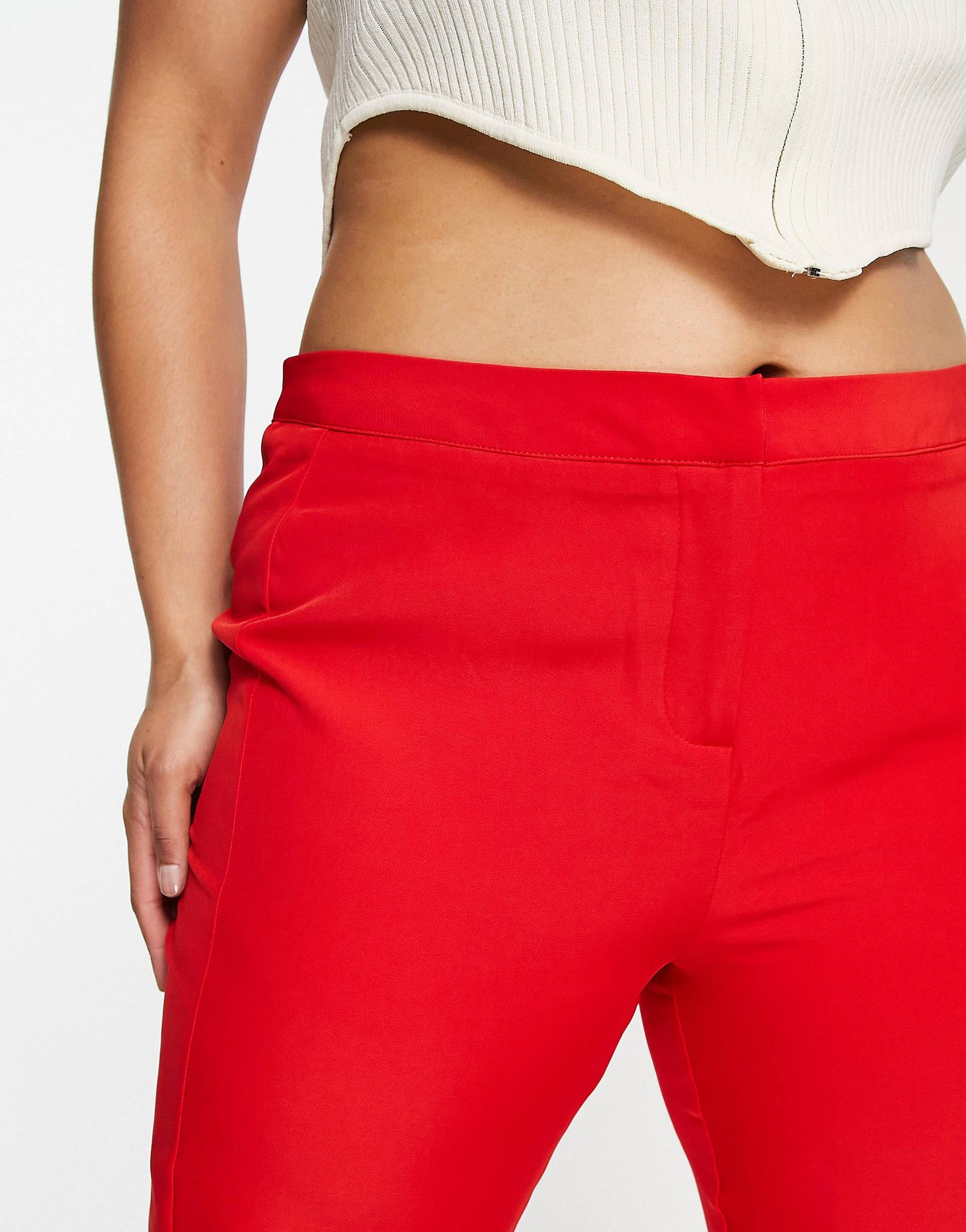 Hero Tailored Trousers In Red