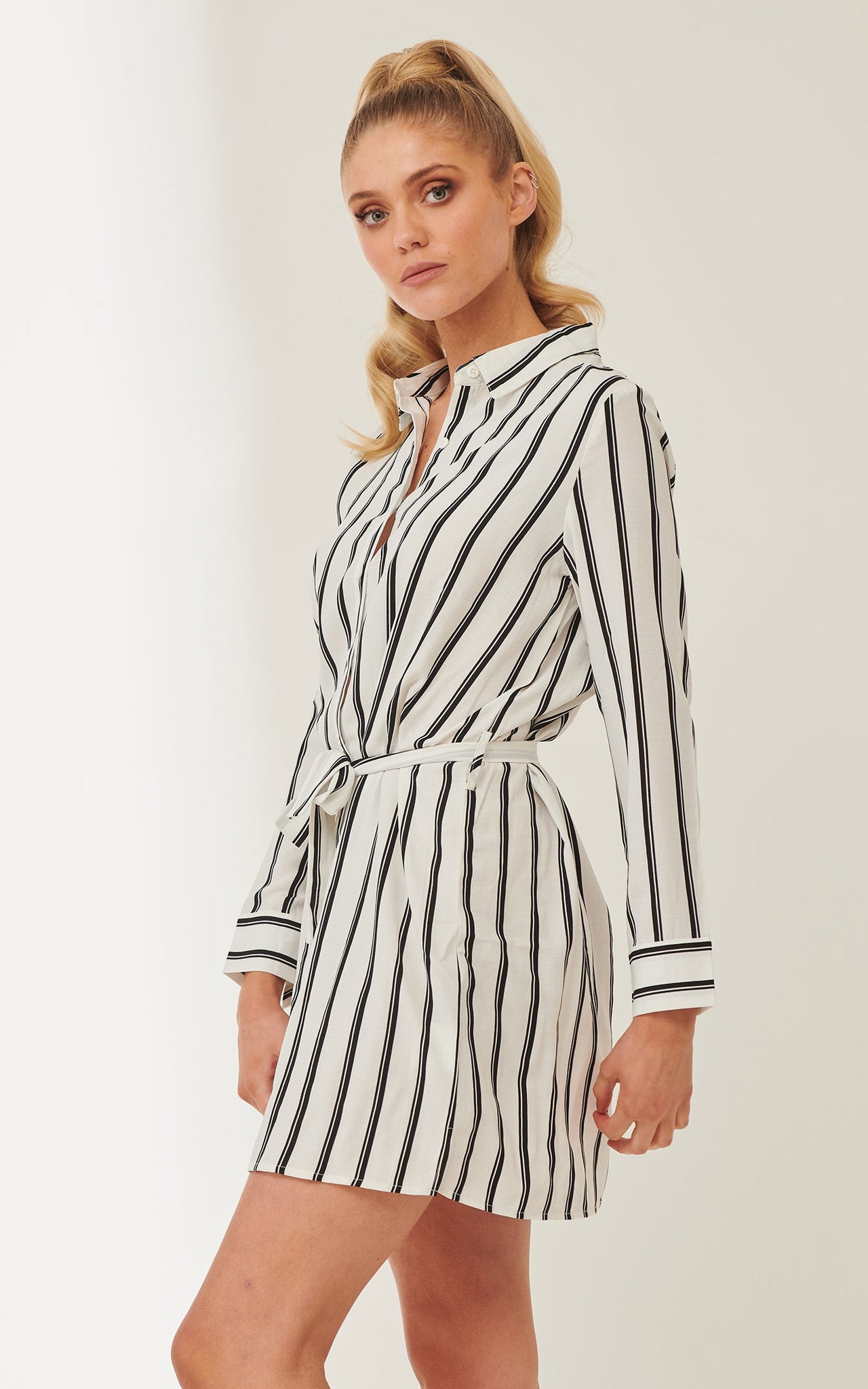 UNIQUE21 White and Black Vertical Stripe Shirt Dress