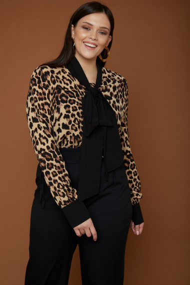 UNIQUE21 HERO Leopard Contrast Pussy Bow Blouse