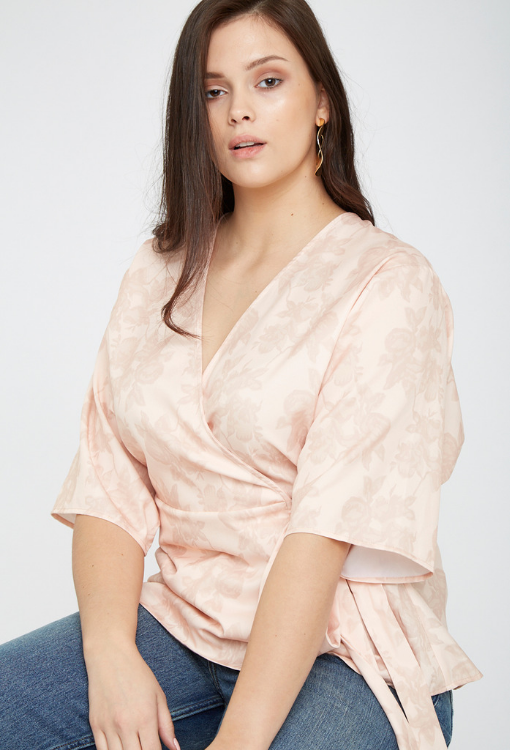 UNIQUE21 HERO Jacquard Wrap Top in Pink